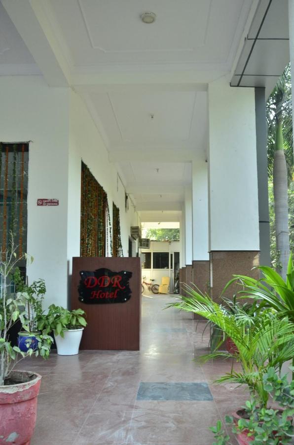 Ddr Hotel Residency Gurgaon Buitenkant foto